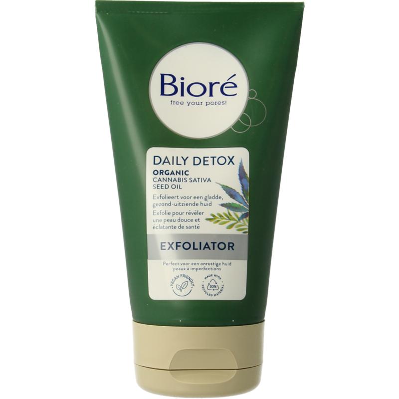 Biore Daily detox exfoliator 125ml