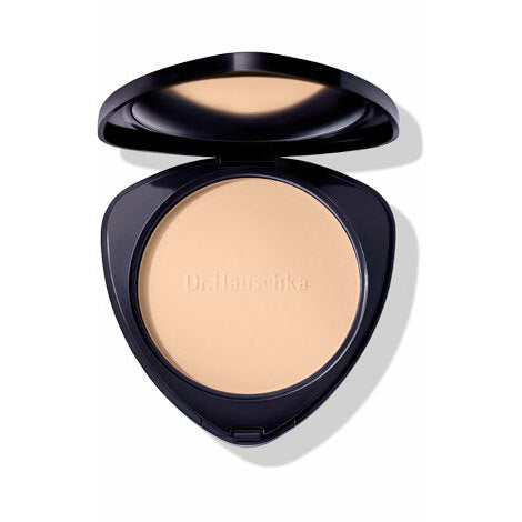 Hauschka Compact powder 02 chestnut 8g