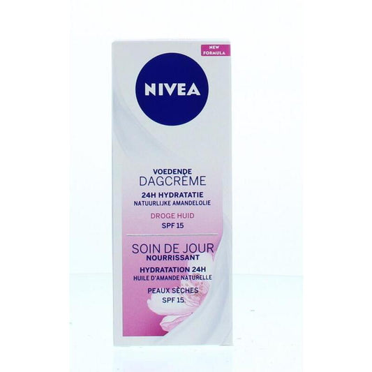 Nivea Essentials hydraterende dagcreme droog/gev SPF15 50ml
