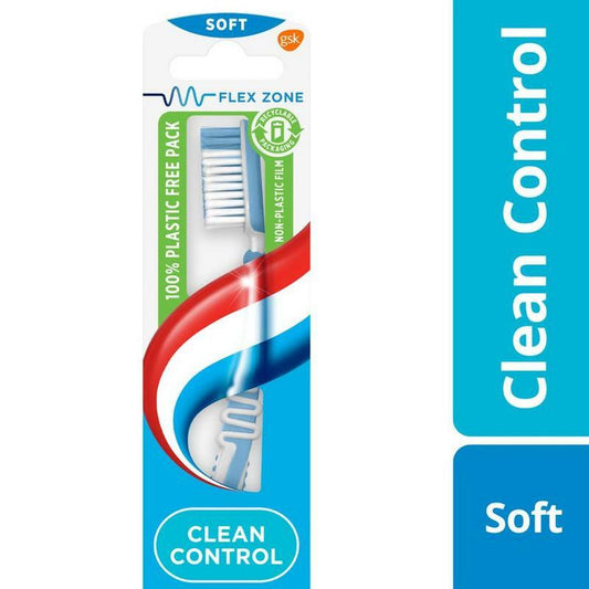 Aquafresh Tandenborstel clean control medium 1st
