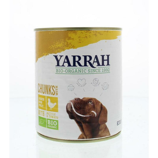 Yarrah Hond brokjes kip in saus bio 820g