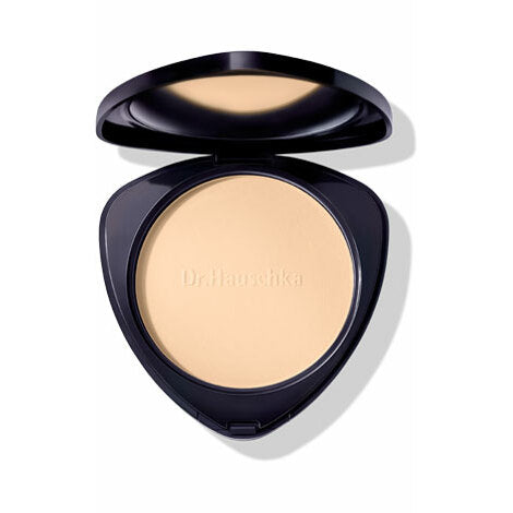 Hauschka Compact powder 01 macadamia 8g